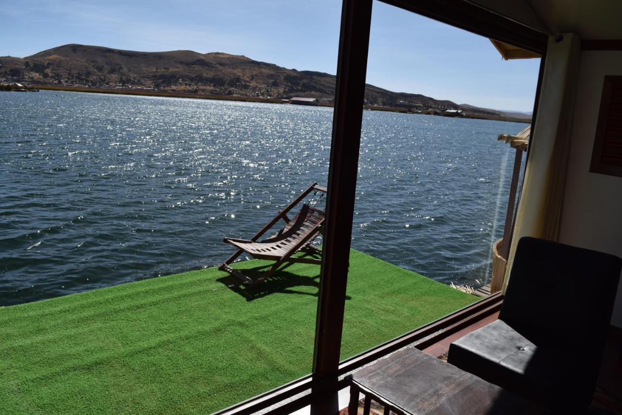 Uros Aruma Uro On Uros Floating Islands Puno Exterior photo