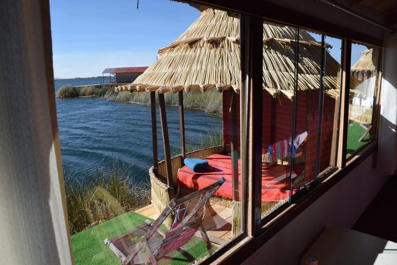 Uros Aruma Uro On Uros Floating Islands Puno Exterior photo